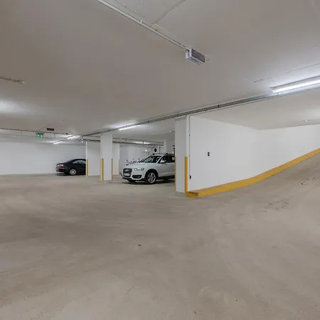 Apartment Lumiere Hideaway - Free Parking
