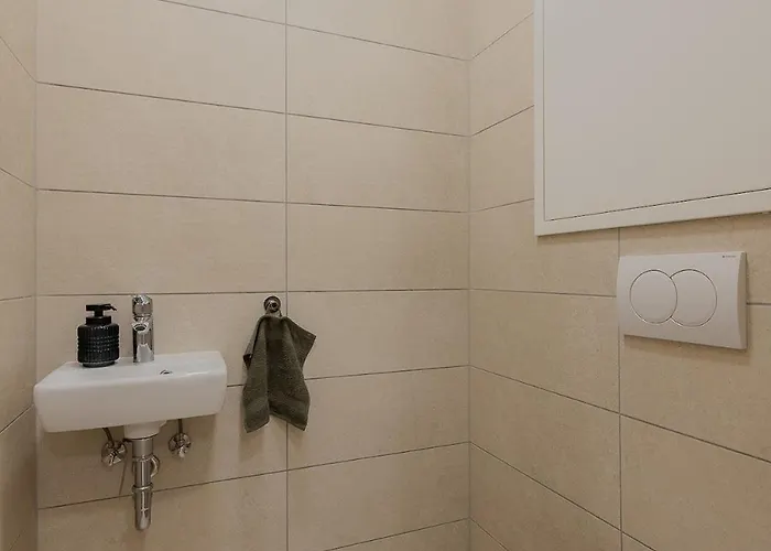 Apartment Lumiere Hideaway - Free Parking *
