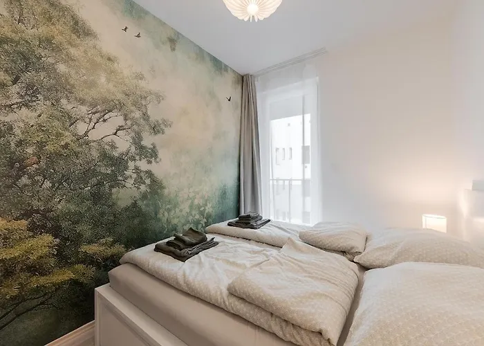 Lumiere Hideaway - Free Parking